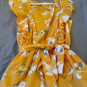 Banana Republic Casual Tops